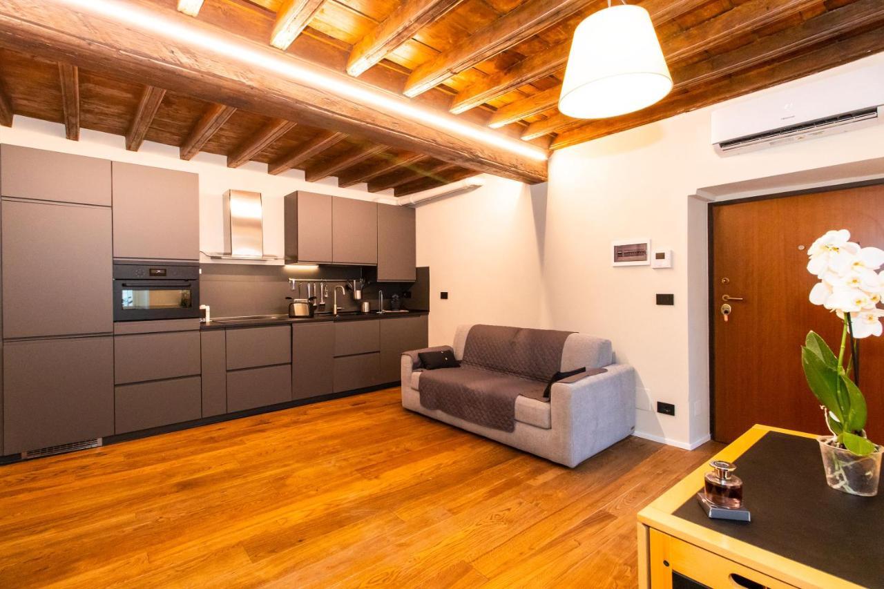 Stylish Quardilatero Romano Central Flat Torino Exterior foto