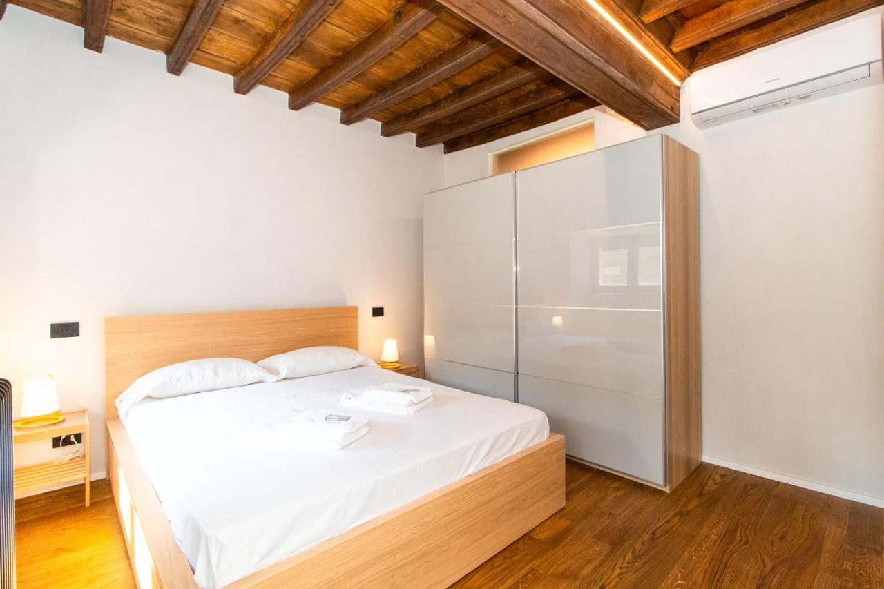 Stylish Quardilatero Romano Central Flat Torino Exterior foto