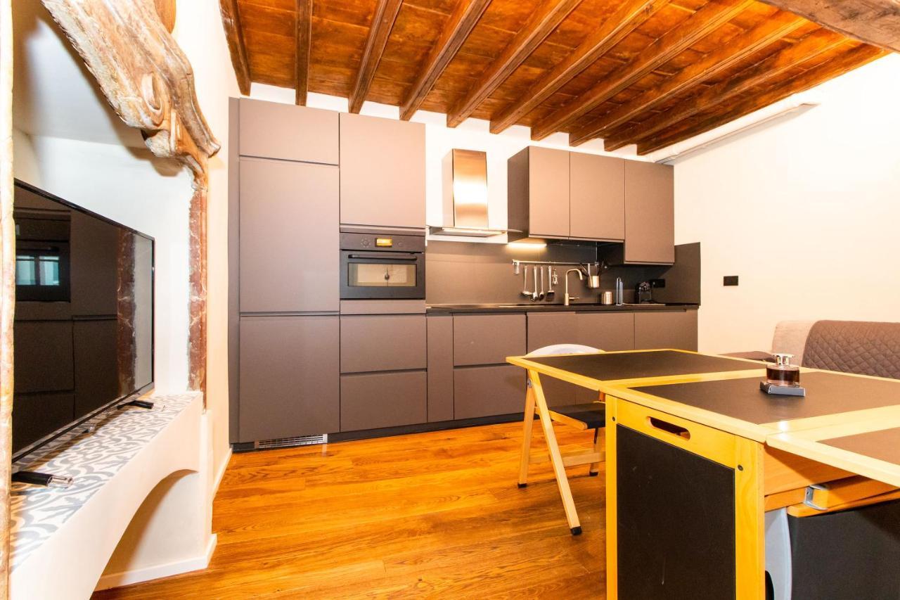 Stylish Quardilatero Romano Central Flat Torino Exterior foto
